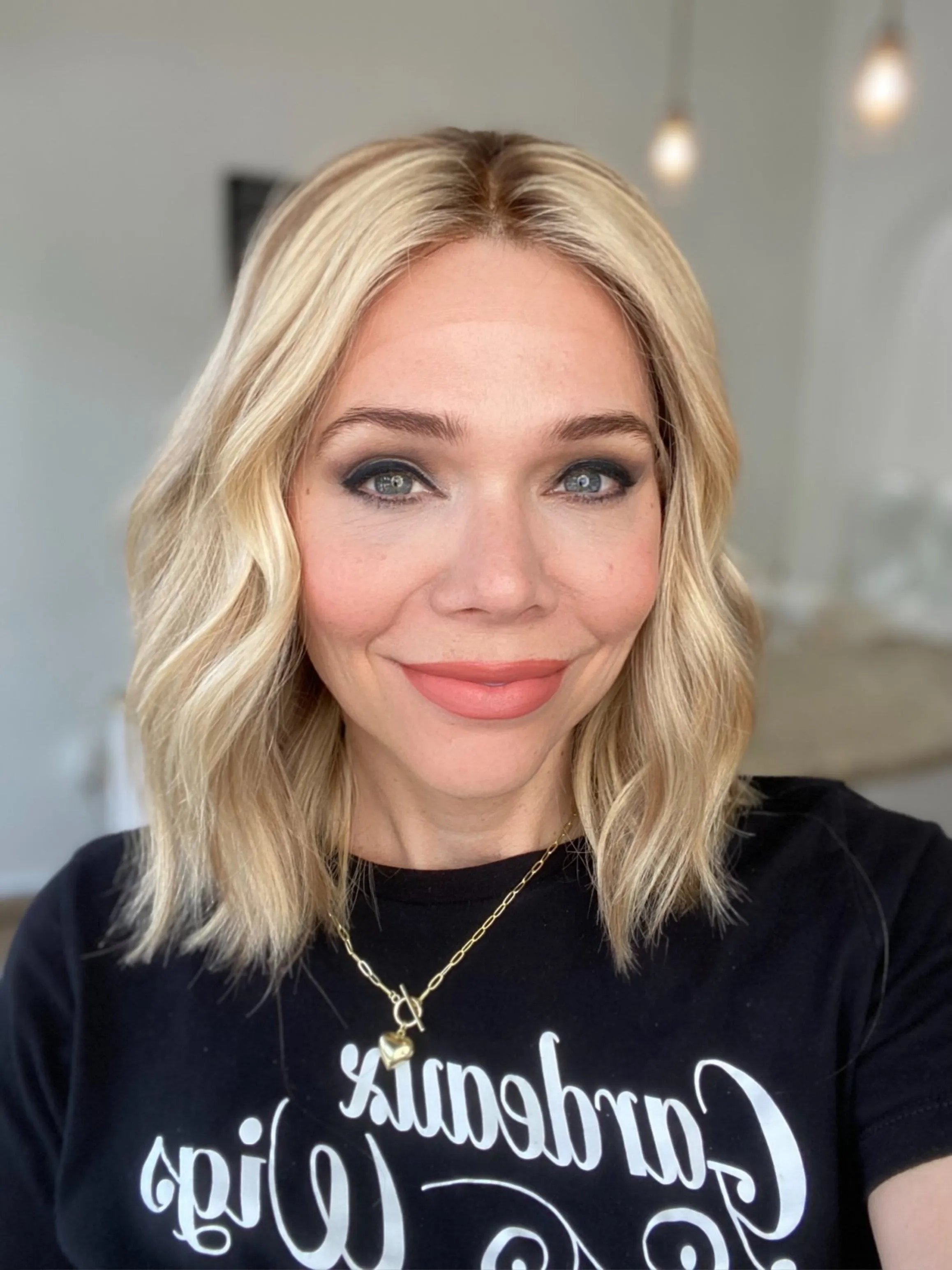 # 7836 GARDEAUX MONO TOP WIG (SMALL CAP)
