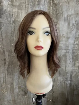100% EUROPEAN PROCESSED HUMAN HAIR 17" BLOND WITH HIGHLIGHTS