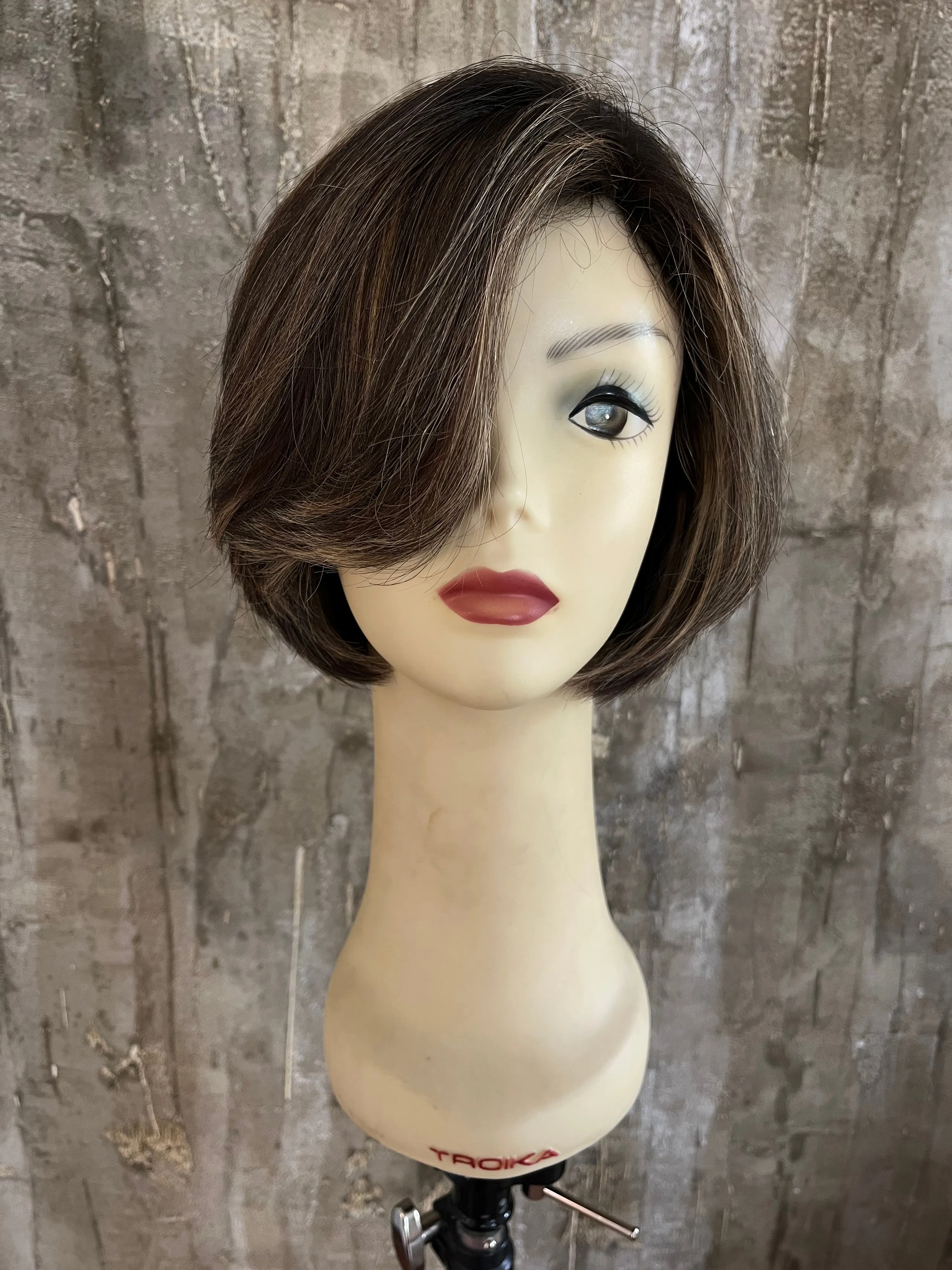 100% EUROPEAN VIRGIN HUMAN HAIR 11.5" DIRTY BLOND WITH HIGHLIGHTS