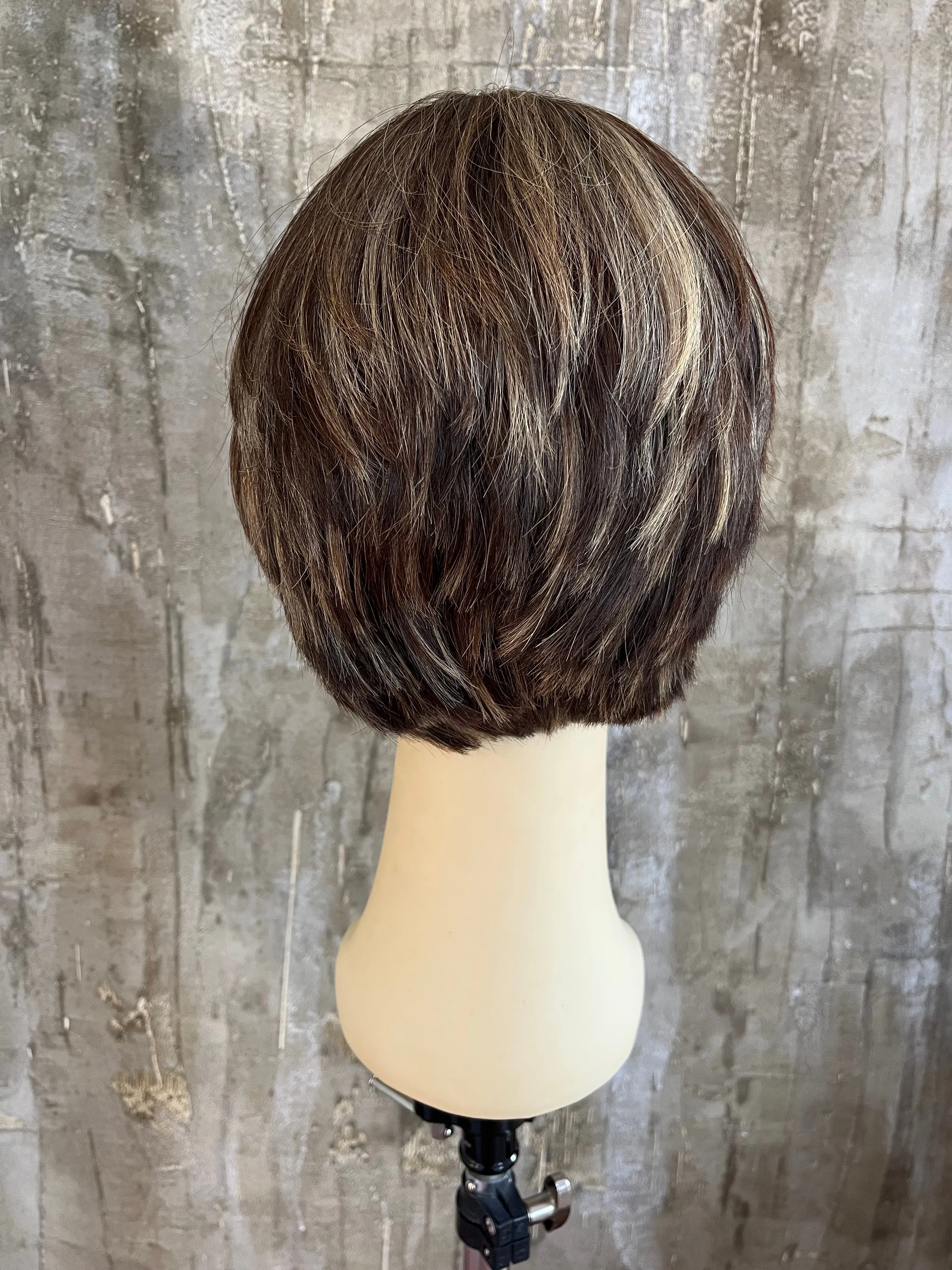 100% EUROPEAN VIRGIN HUMAN HAIR 11.5" DIRTY BLOND WITH HIGHLIGHTS