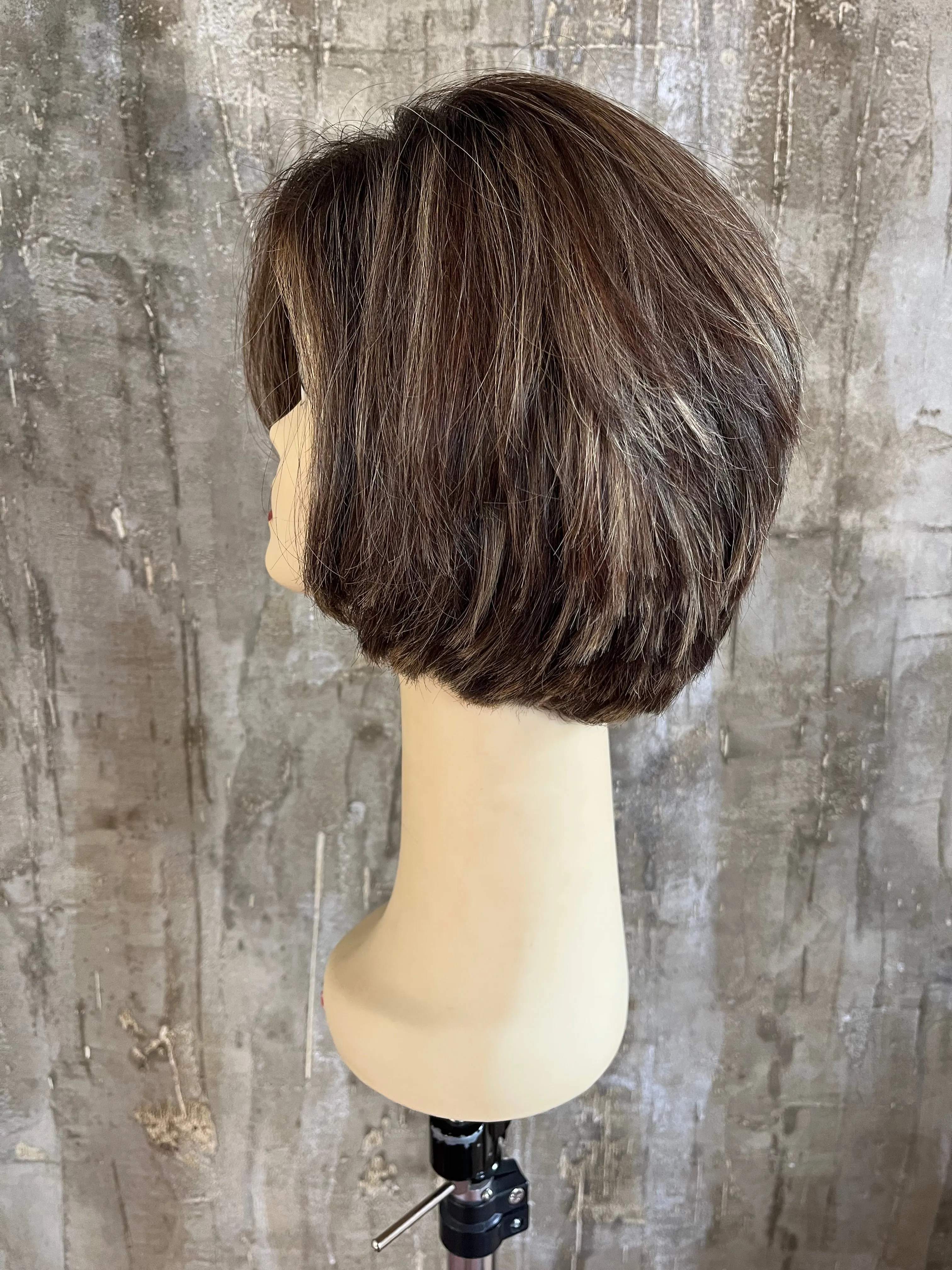 100% EUROPEAN VIRGIN HUMAN HAIR 11.5" DIRTY BLOND WITH HIGHLIGHTS