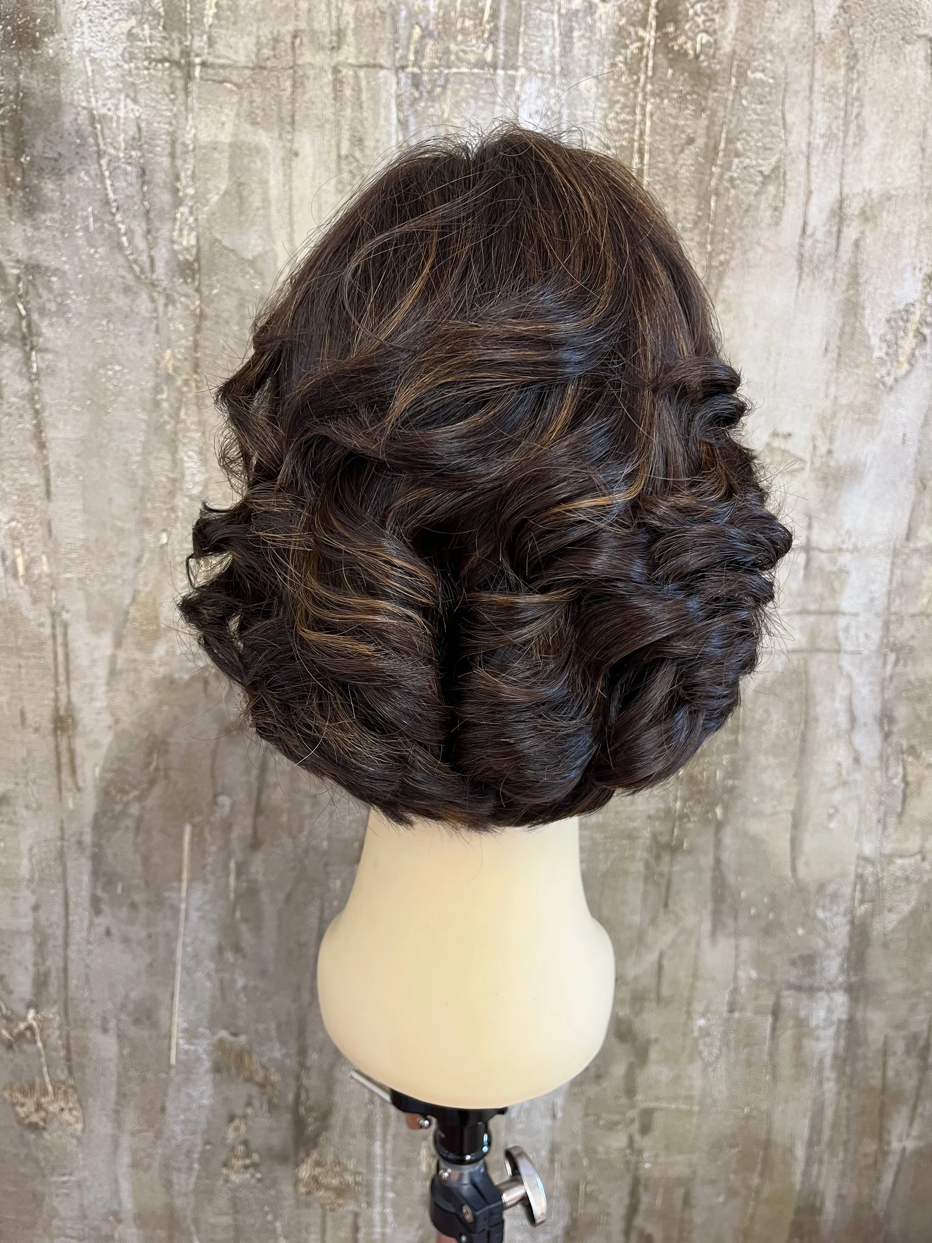 100% EUROPEAN VIRGIN HUMAN HAIR 13.5" BROWN WITH HIGHLIGHTS