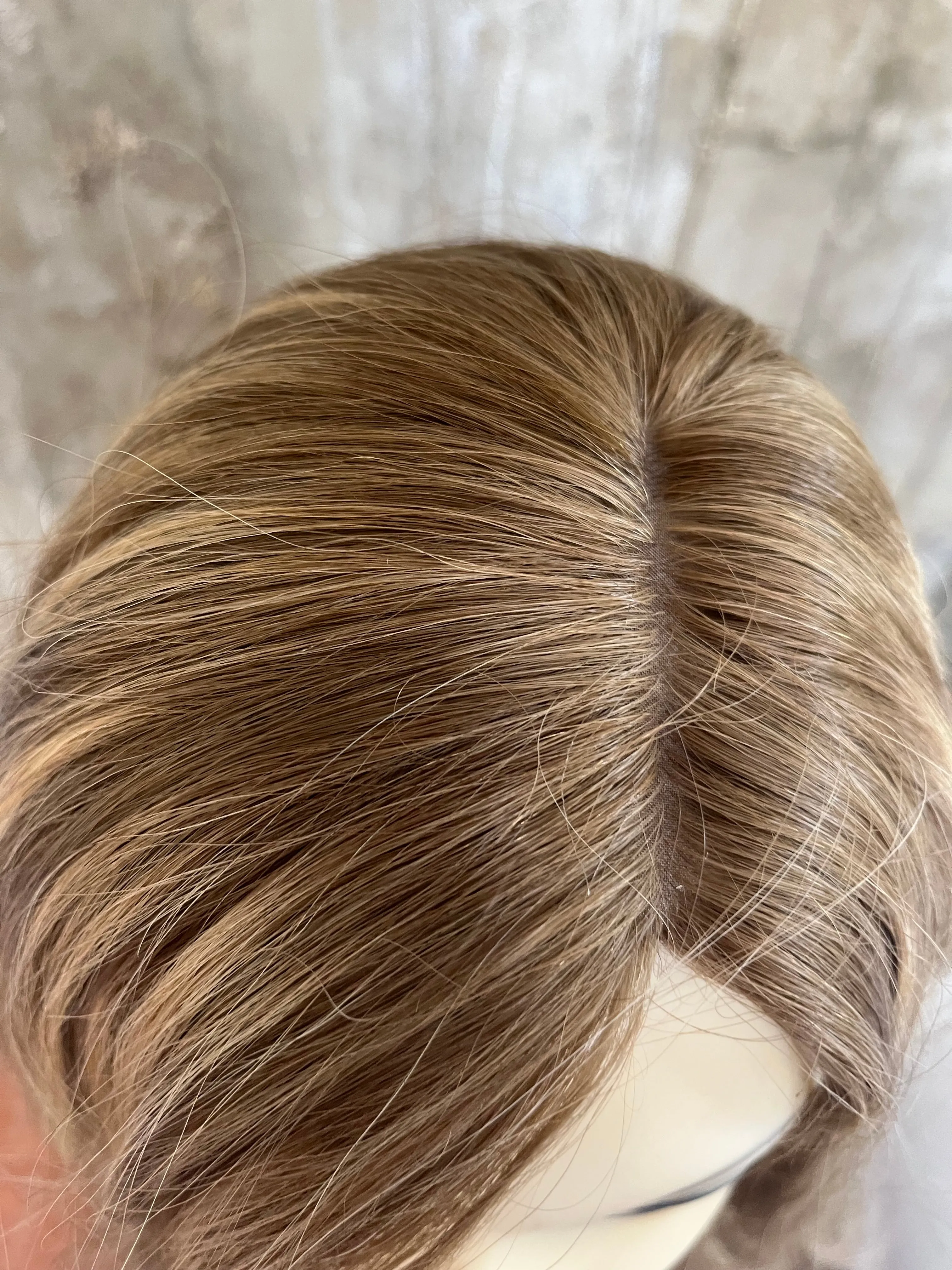 100% EUROPEAN VIRGIN HUMAN HAIR 19'' BLOND WITH HIGHLIGHTS