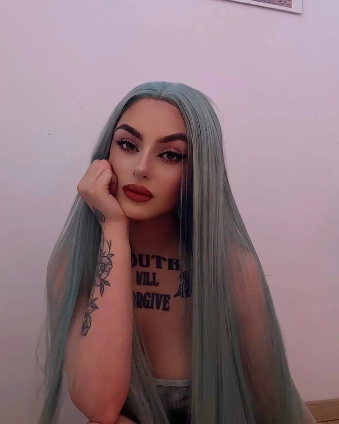 Long Straight Green Synthetic Lace Front Wig For Women