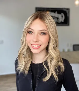 STOCK # BL604 GARDEAUX DELUXE LACE TOP WIG (SMALL CAP)