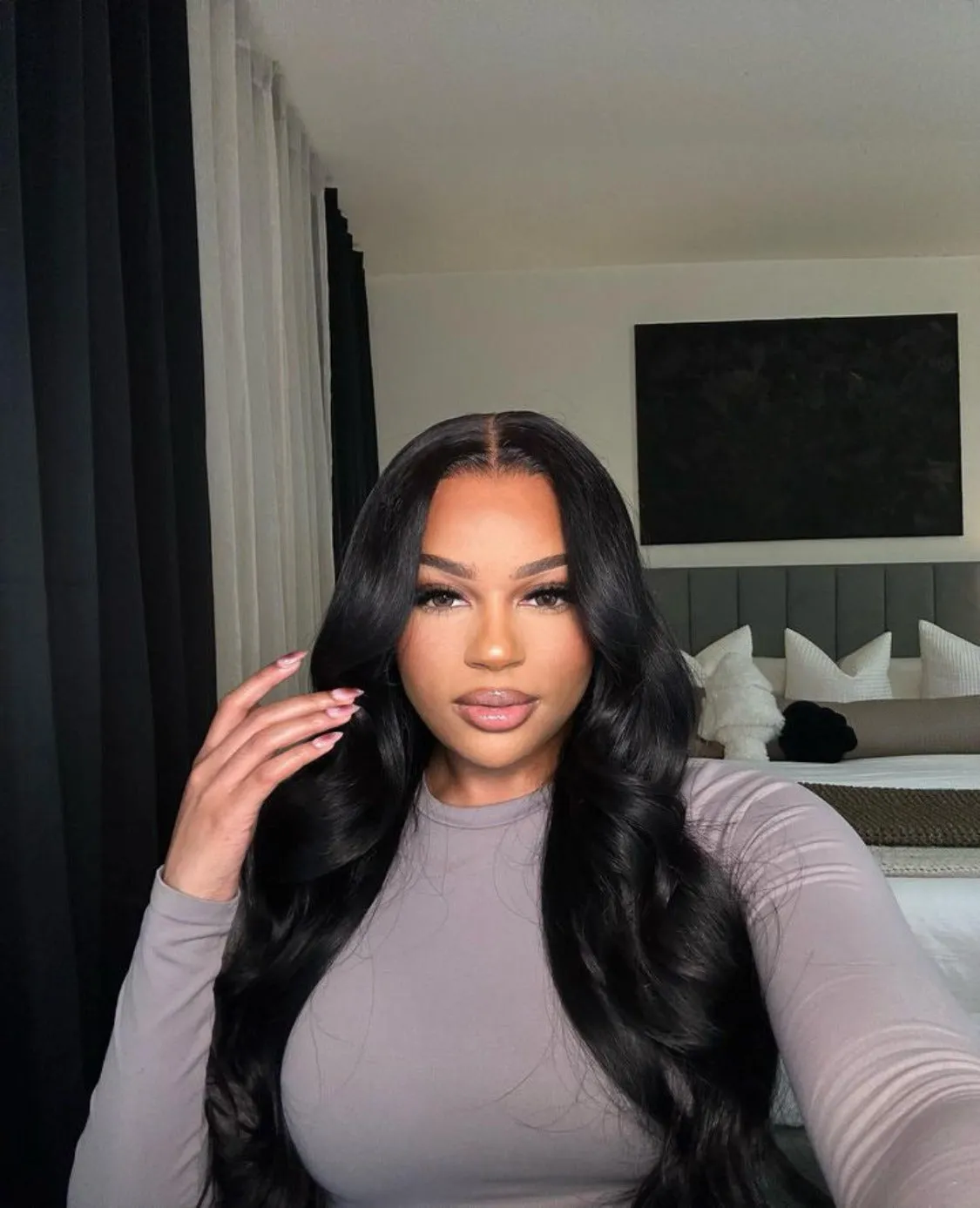 WIG: 2x6 HD Lace Closure Wig Jet Black